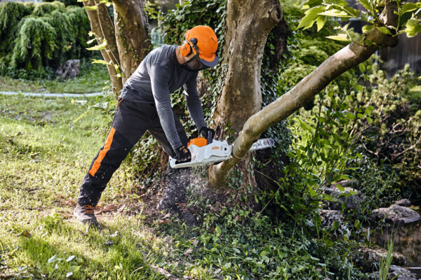 Motosserra a bateria MSA 220 C-B STIHL