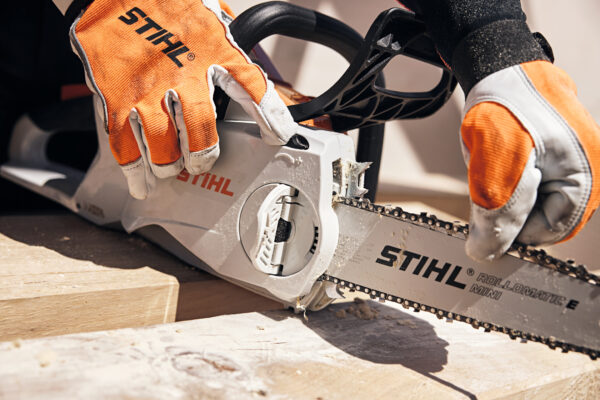 Motosserra a bateria MSA 200 C-B STIHL